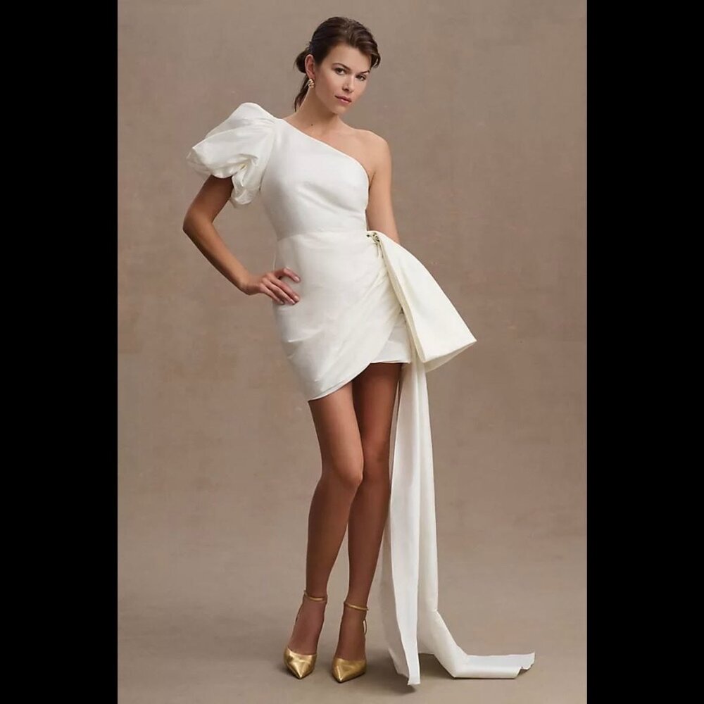 Bridal Sachin & Babi Dova Dress (size 8 altered to fit a size 4/6)